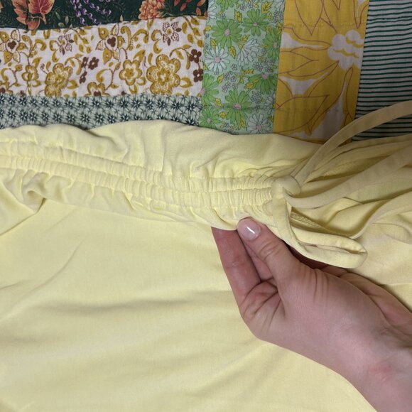 Open Edit (Nordstrom) Butter Yellow Side Slit Skirt - Picture 4 of 8